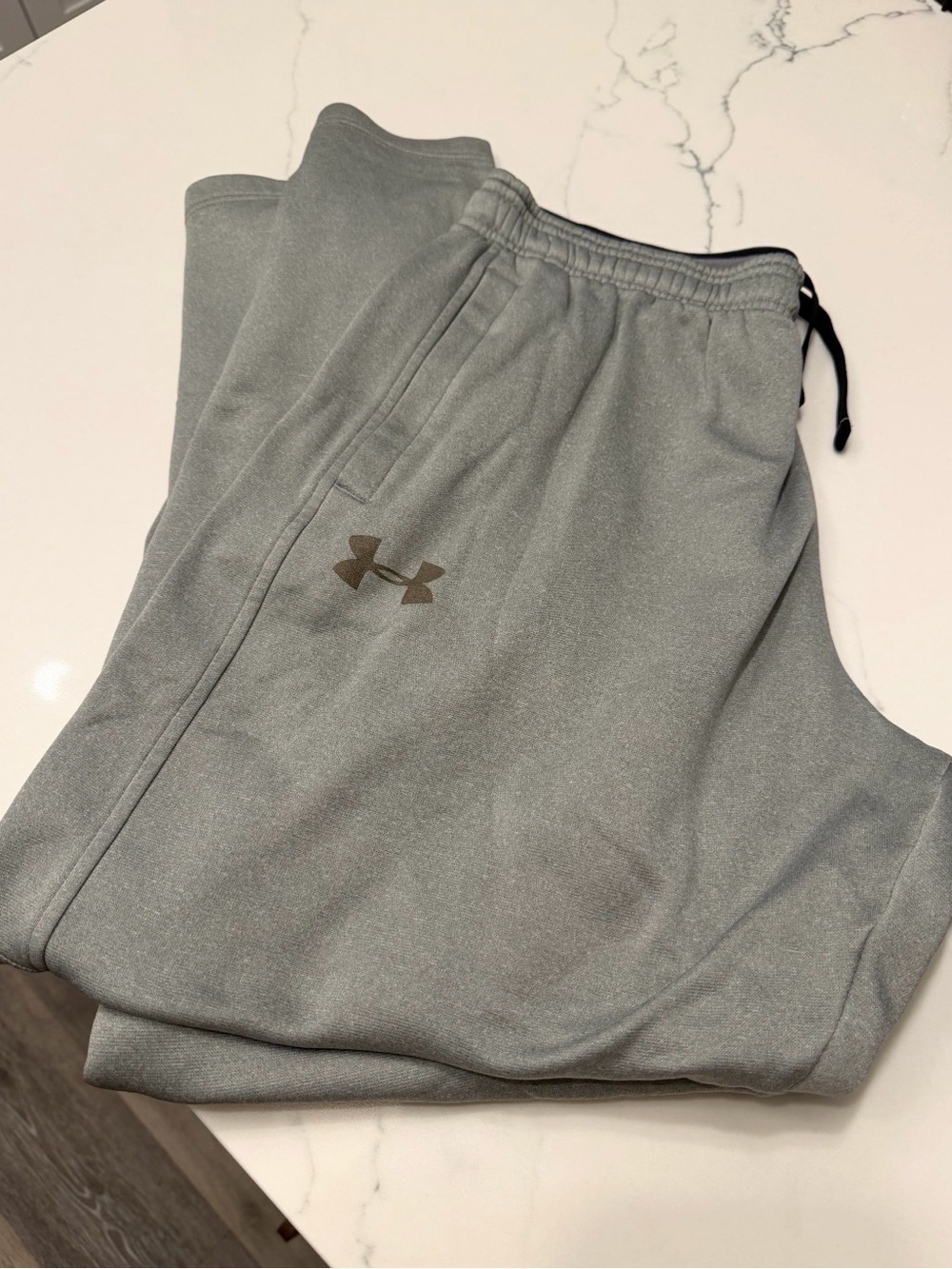 Under Armour Men's Light Grey Athletic Joggers with Logo